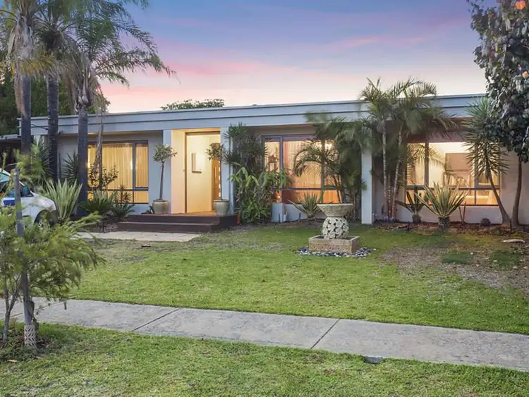 105 Telford Crescent, Stirling WA 6021