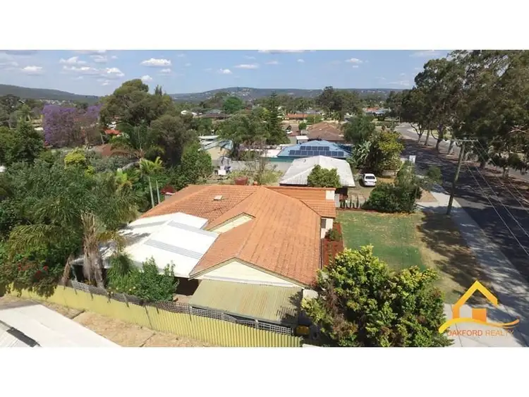 Seventh view of Homely house listing, 132 Cammillo Road, Camillo WA 6111