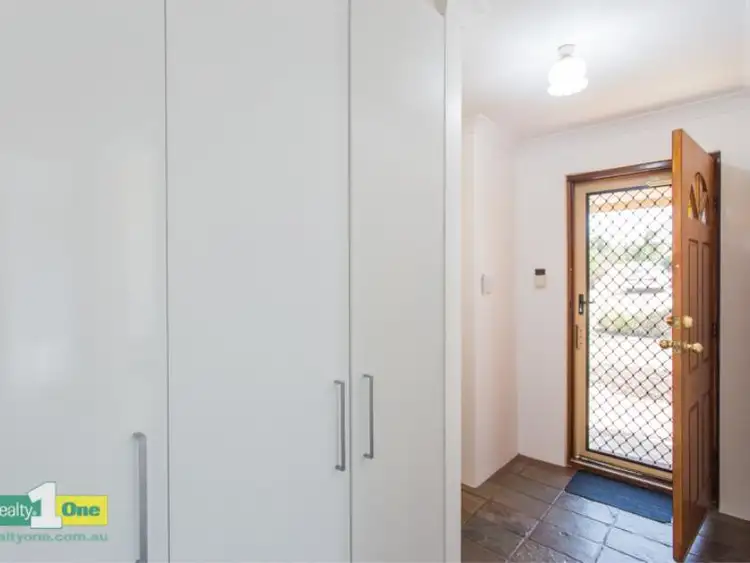 Fourth view of Homely house listing, 6 Dillon Rise, Yangebup WA 6164