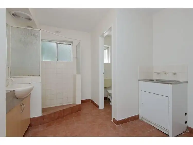Seventh view of Homely unit listing, 2/37 CATO PLACE, Lockridge WA 6054