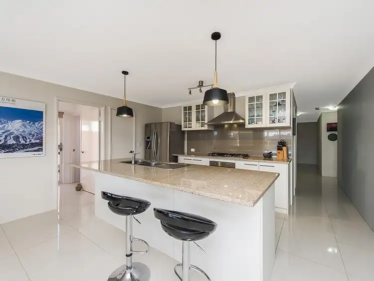 Second view of Homely house listing, 7 Tanderra Place, South Yunderup WA 6208