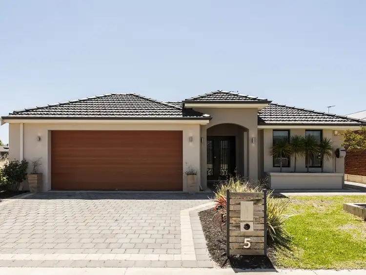 5 Tangara Street, Aveley WA 6069