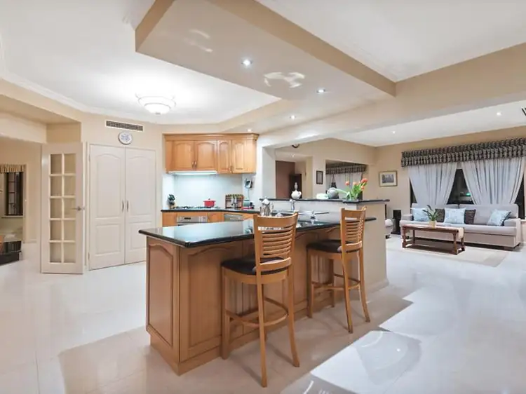 8 Lacrosse Rise, Sorrento WA 6020