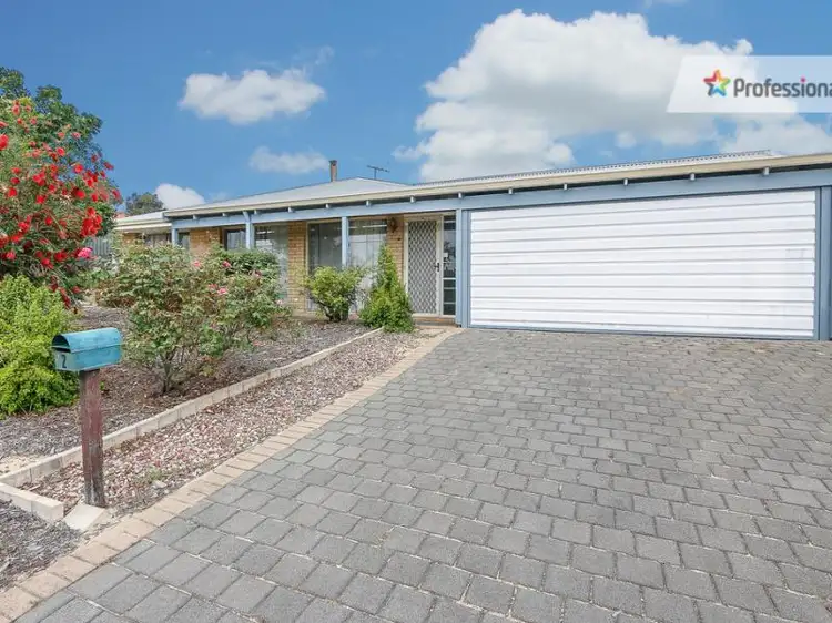 2 Nandup Retreat, Swan View WA 6056