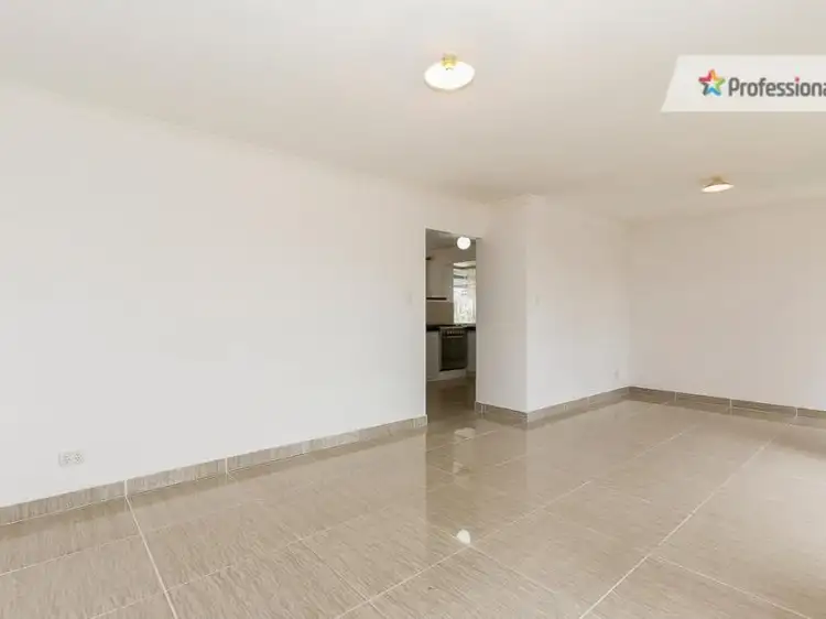 Fourth view of Homely house listing, 2 Nandup Retreat, Swan View WA 6056
