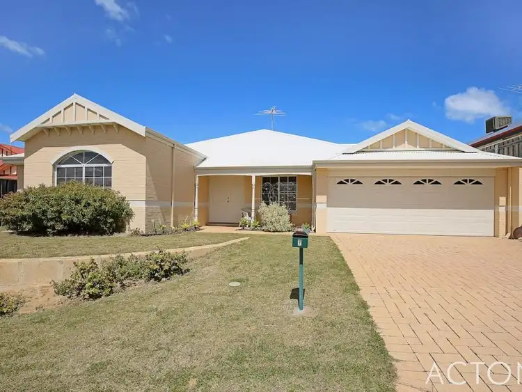 Second view of Homely house listing, 7 Calytrix Way, Halls Head WA 6210