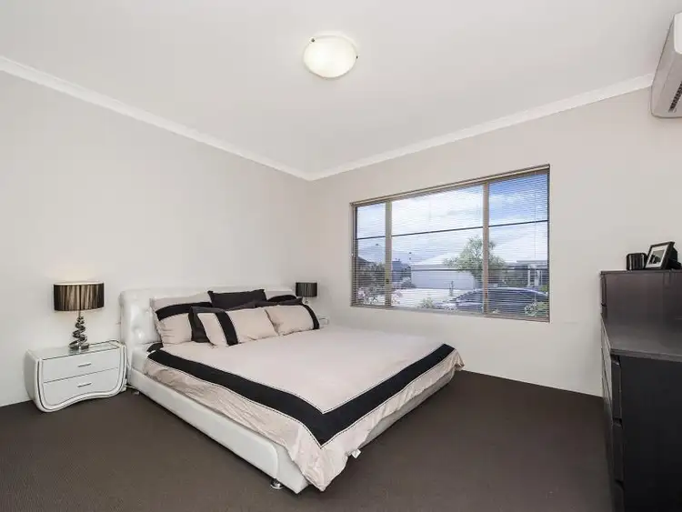 Fifth view of Homely house listing, 27 Ollave Circuit, Aveley WA 6069
