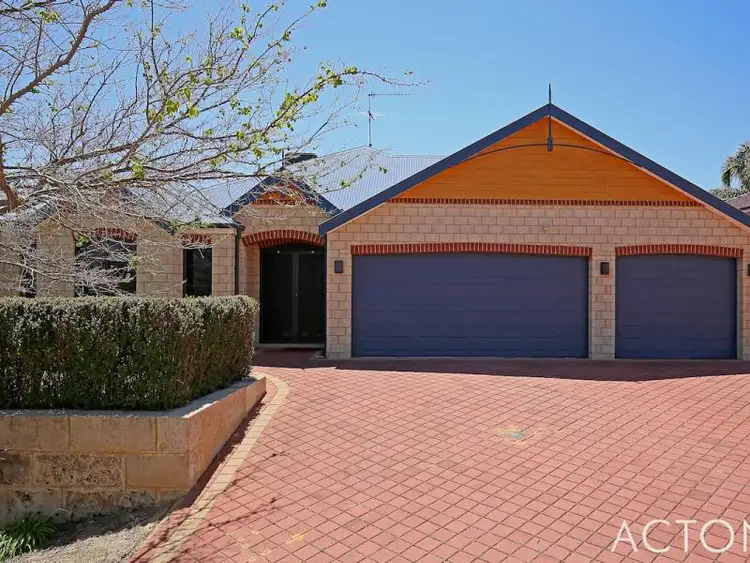 Second view of Homely house listing, 3 Highview Rise, Halls Head WA 6210
