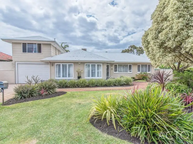 Main view of Homely house listing, 9 Doney Street, Alfred Cove WA 6154