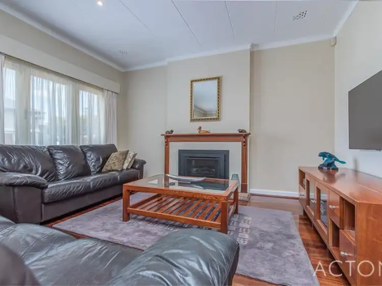 Fourth view of Homely house listing, 9 Doney Street, Alfred Cove WA 6154