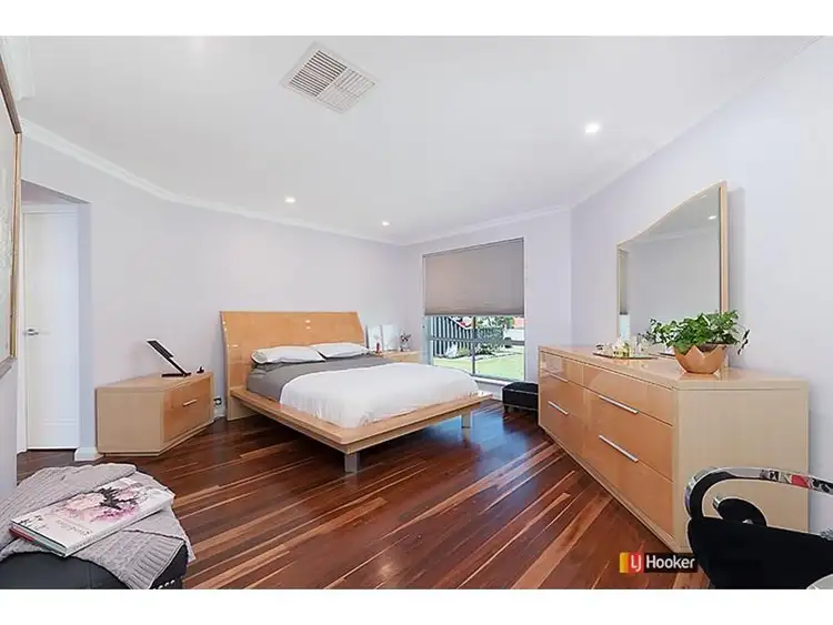 Sixth view of Homely house listing, 10 Trailridge Turn, Leeming WA 6149