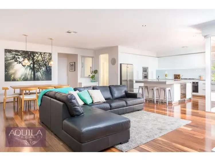 3 Lago Promenade, Aveley WA 6069