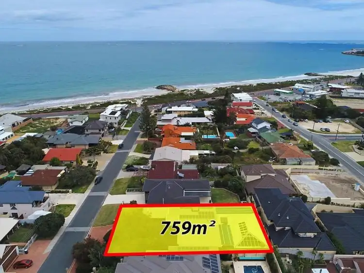15 Robin Avenue, Sorrento WA 6020