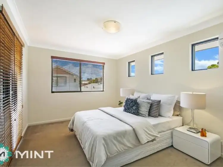 Fifth view of Homely house listing, 5/83-85 Holman Street, Alfred Cove WA 6154
