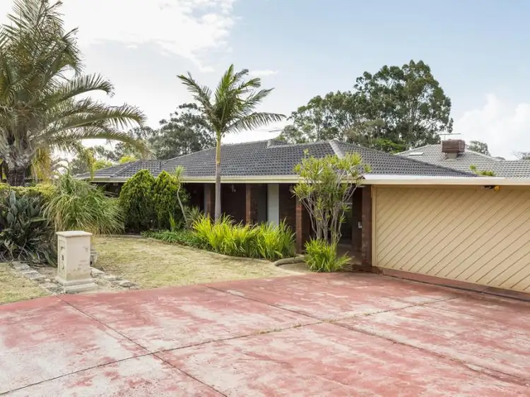 Fourth view of Homely house listing, 19 Passey Place, Kardinya WA 6163