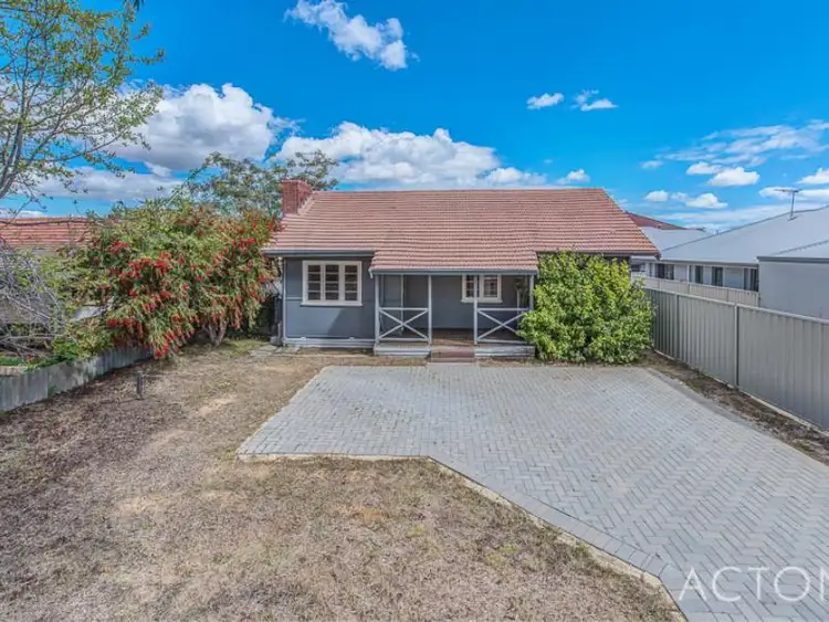 37 Adamson Road, Brentwood WA 6153