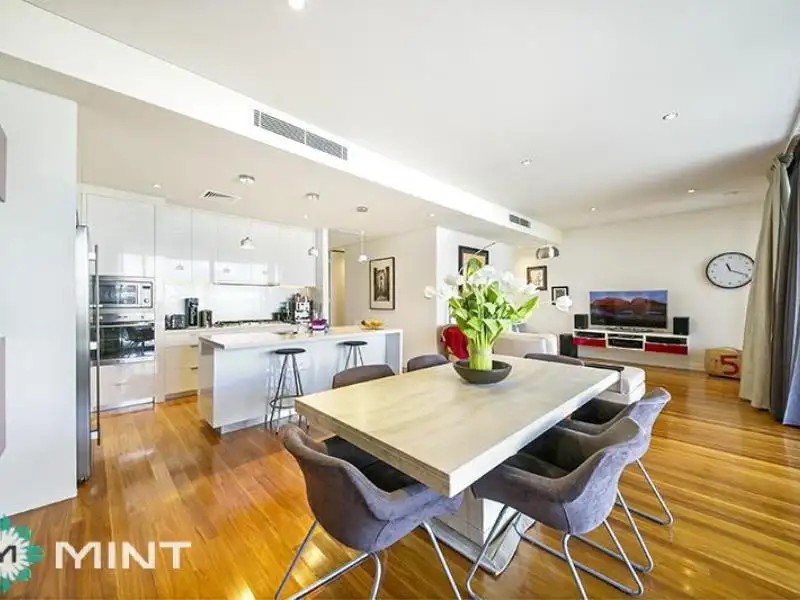 Main view of Homely apartment listing, 6/30 South Beach Promenade, North Coogee WA 6163