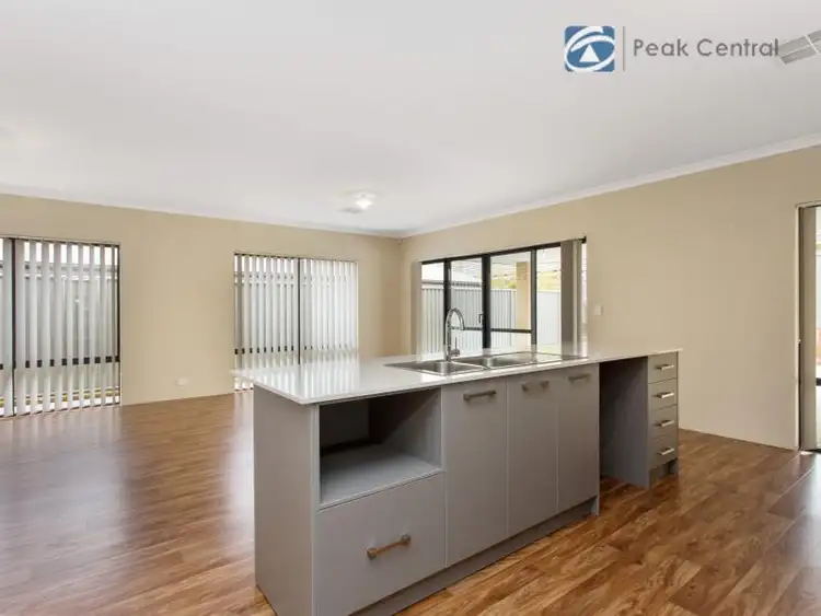 Sixth view of Homely house listing, 35 Davenport Approach, Wandi WA 6167