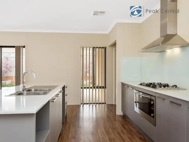 Seventh view of Homely house listing, 35 Davenport Approach, Wandi WA 6167