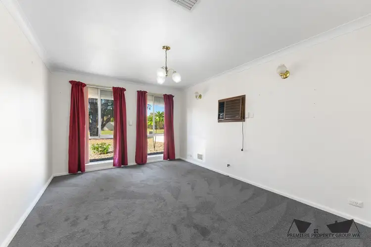 Fourth view of Homely house listing, 12 Redtingle Road, Camillo WA 6111