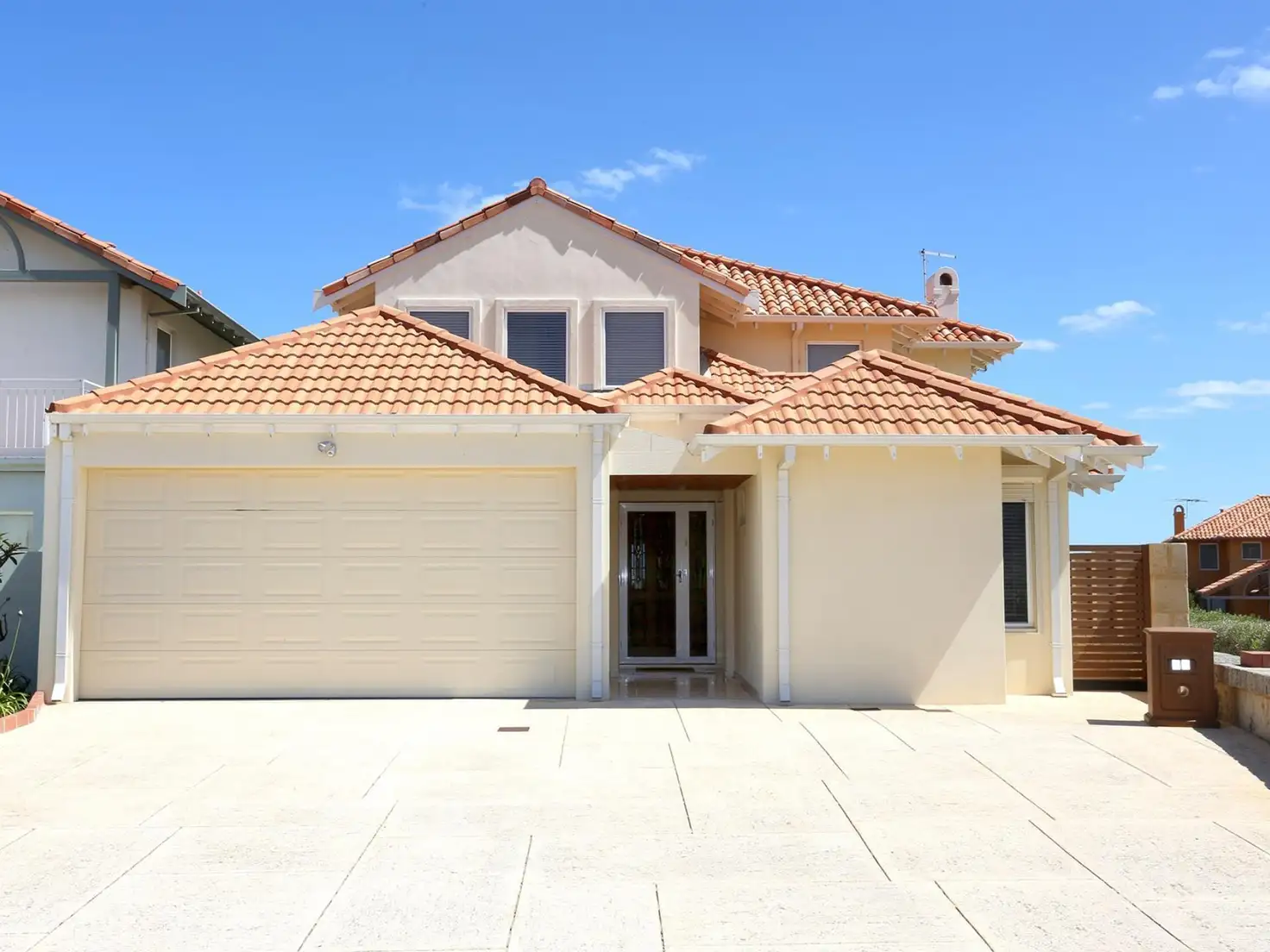 Main view of Homely house listing, 18 Long Beach Rise, Port Kennedy WA 6172