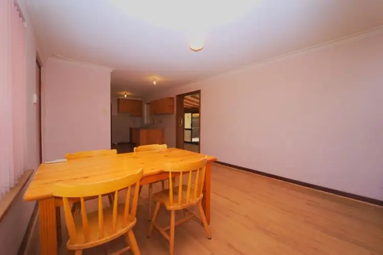 Seventh view of Homely house listing, 2 Richardson Road, Middle Swan WA 6056