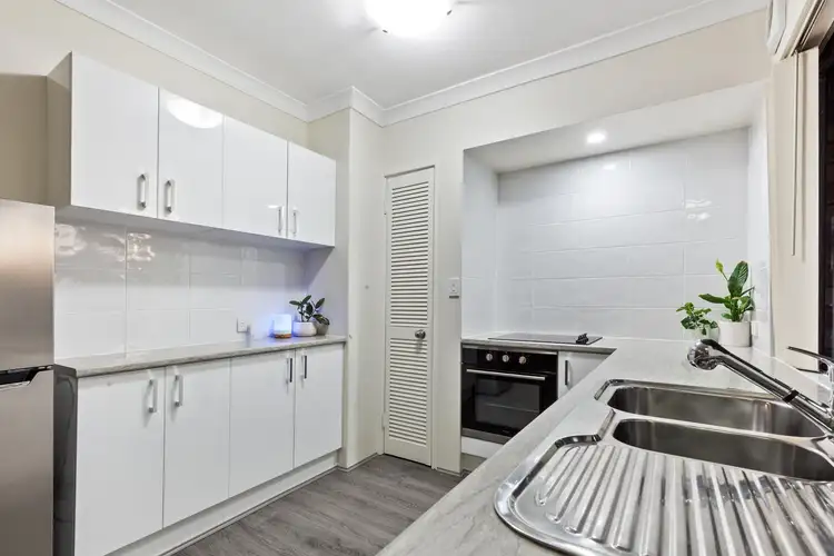 Fourth view of Homely unit listing, 7/54 Canning Highway, Victoria Park WA 6100