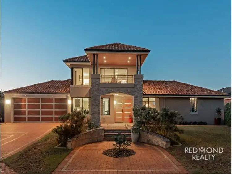 490 Shenton Avenue, Iluka WA 6028