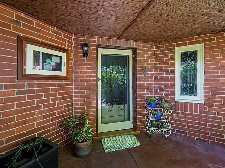 4 Bishopsgate Street, Lathlain WA 6100