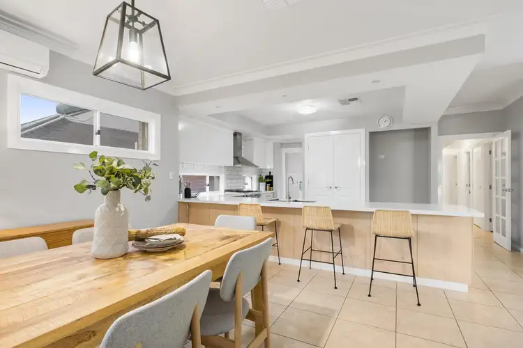 58A Coleman Crescent, Melville WA 6156