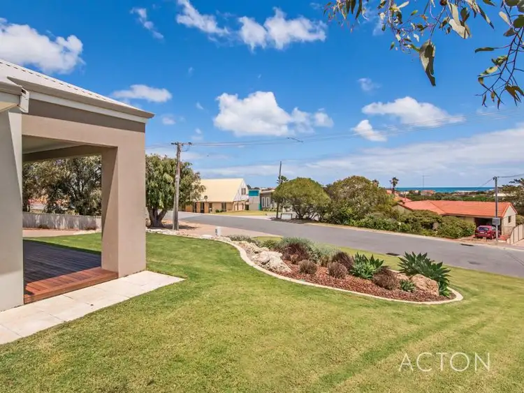 Sixth view of Homely house listing, 37 Scrivener Place, Halls Head WA 6210
