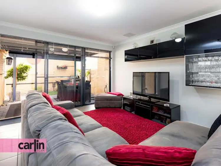 Fourth view of Homely house listing, 9/4 L'Aquila Circle, Beeliar WA 6164