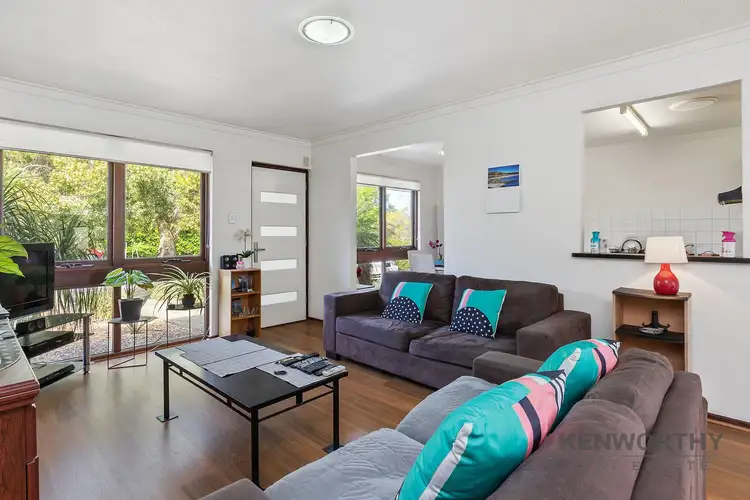 8/56 Money Road, Melville WA 6156