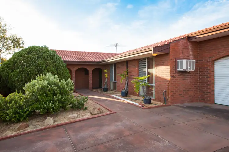 7 Ibis St, Stirling WA 6021
