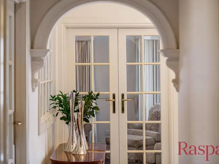 302 Hamilton Road, Spearwood WA 6163