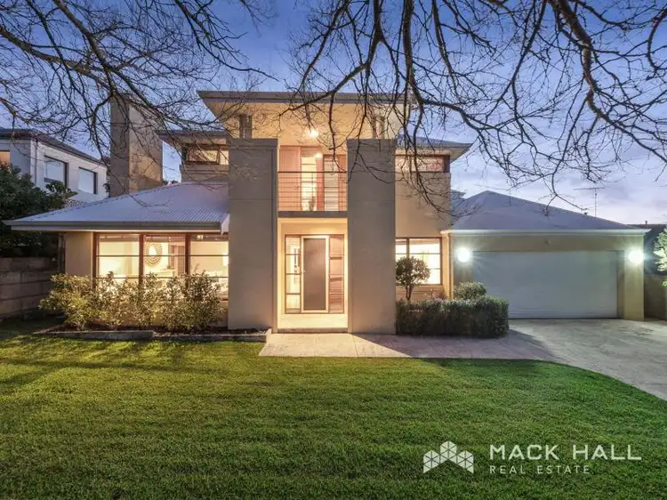 7 Glengariff Drive, Floreat WA 6014