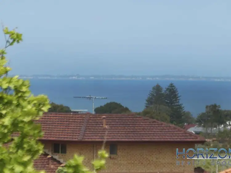31 Amaroo Place, Duncraig WA 6023