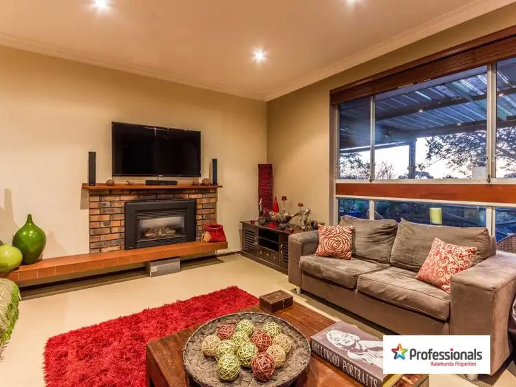 Seventh view of Homely house listing, 1 Healey Place, Gooseberry Hill WA 6076