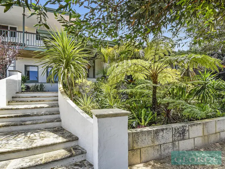 33 Minerva Way, Carine WA 6020