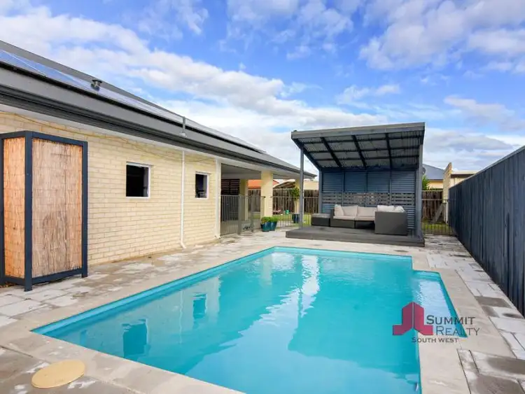 Second view of Homely house listing, 39 Braidwood Dr, Australind WA 6233