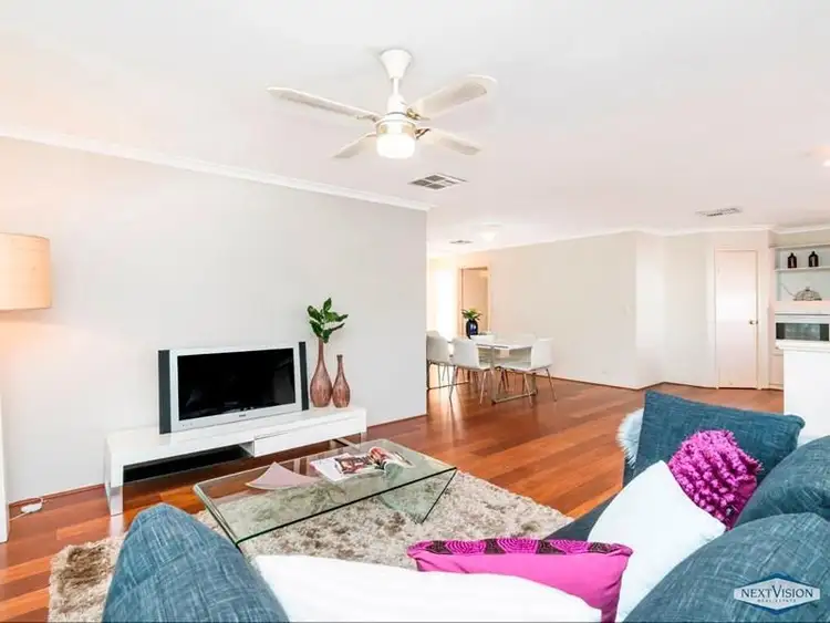 Second view of Homely house listing, 9 Hibbertia Close, Beeliar WA 6164