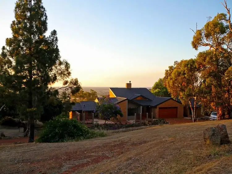 32 Boulonnais Drive, Brigadoon WA 6069