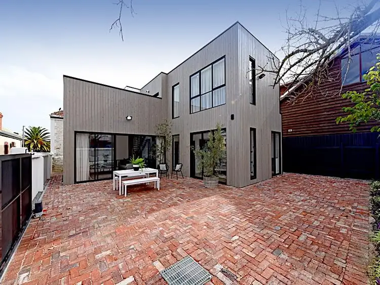 176 Hampton Road, Beaconsfield WA 6162