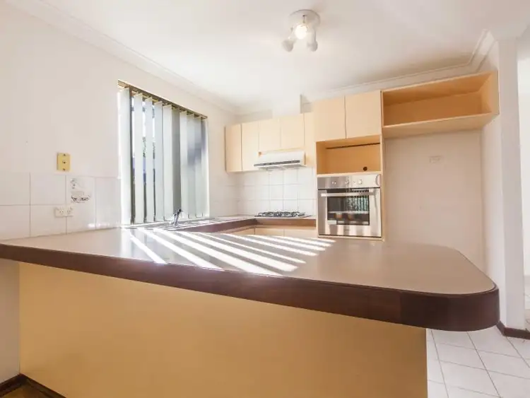 Seventh view of Homely townhouse listing, 6/163 Edinboro Street, Joondanna WA 6060