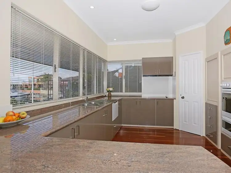 Fifth view of Homely house listing, 16 Rialto Place, Halls Head WA 6210