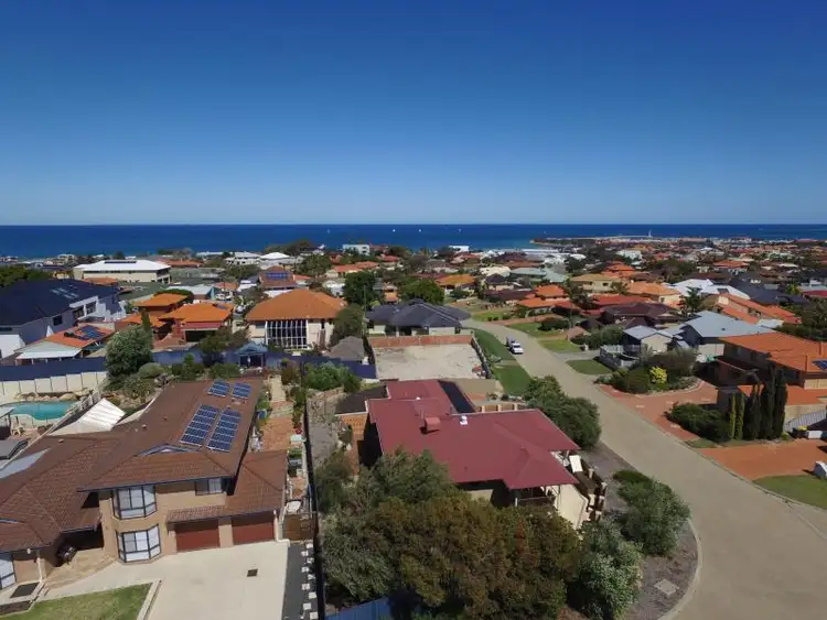 Fourth view of Homely house listing, 4 Geordie Rise, Sorrento WA 6020