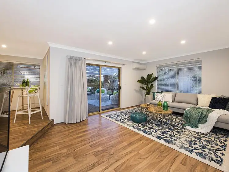 Seventh view of Homely house listing, 2 San Domingo Close, Safety Bay WA 6169