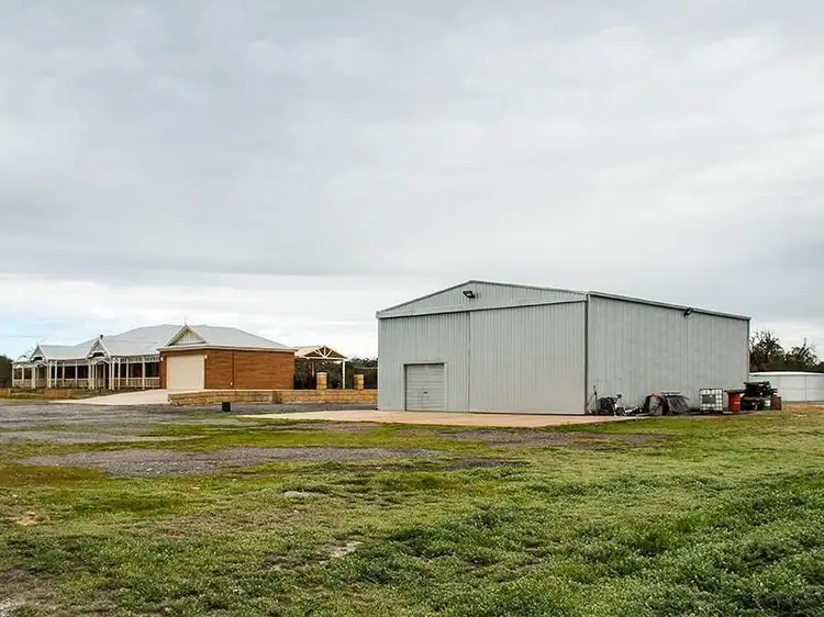 223 Oxley Road, Forrestdale WA 6112