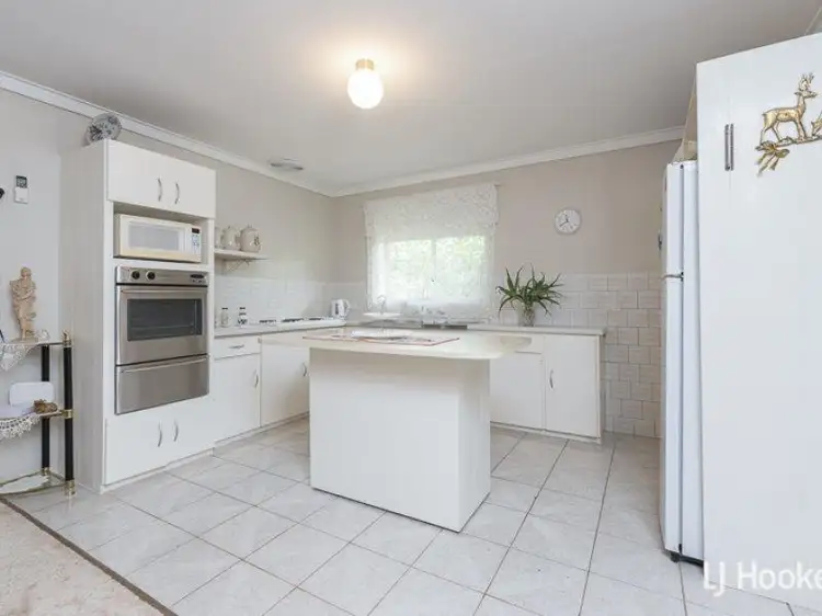 18 Oleander Street, Maddington WA 6109