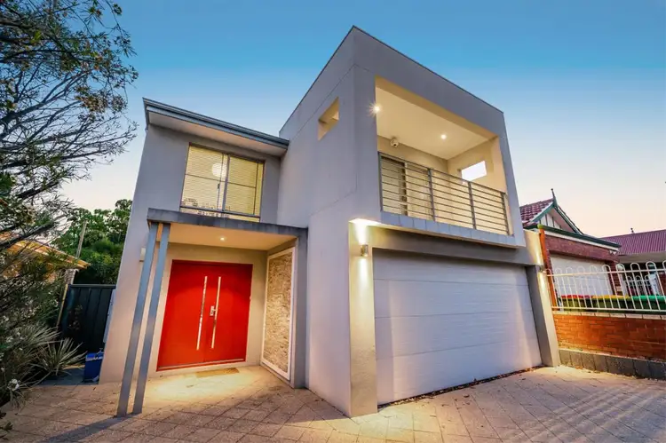 17 Seventh Avenue, Maylands WA 6051